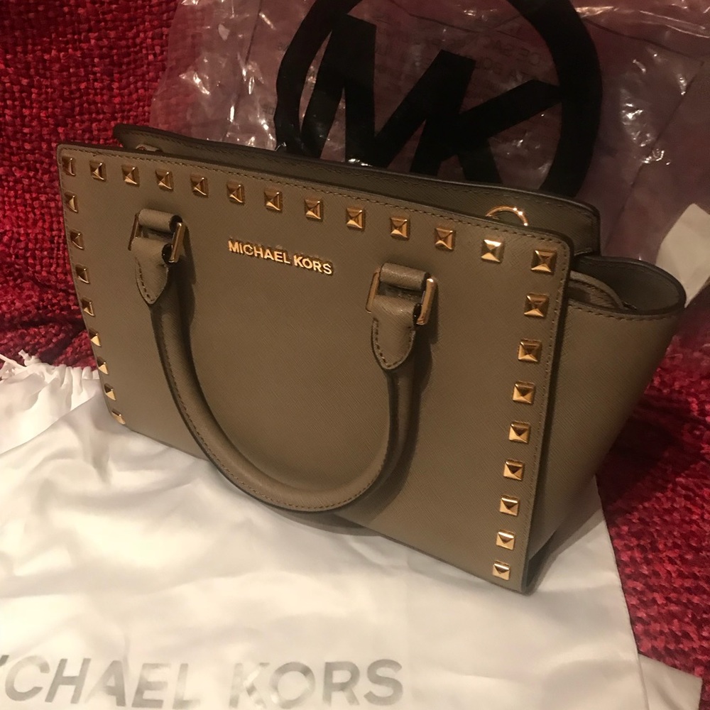 Michael Kors satchel